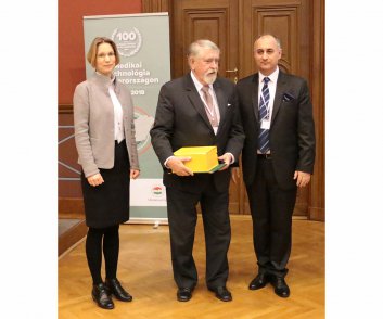 Elismerésben részesülők - Prof. Dr. Kásler Miklós - Országos Onkológiai Intézet főigazgatója